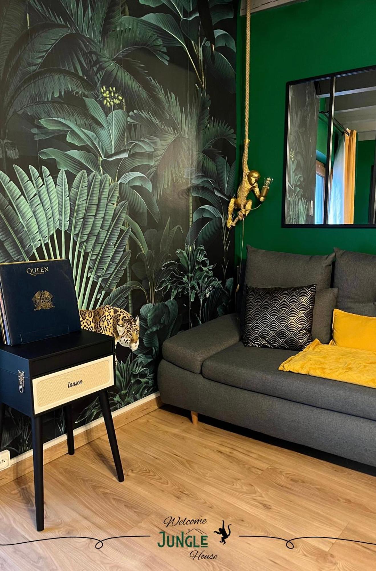 Maison "Jungle House" 90 M2 Billard, Retroprojecteur, Bar A Jeux , Vinyle, Wifi Fibre, Ideal Pro & Famille A Монбризон Экстерьер фото
